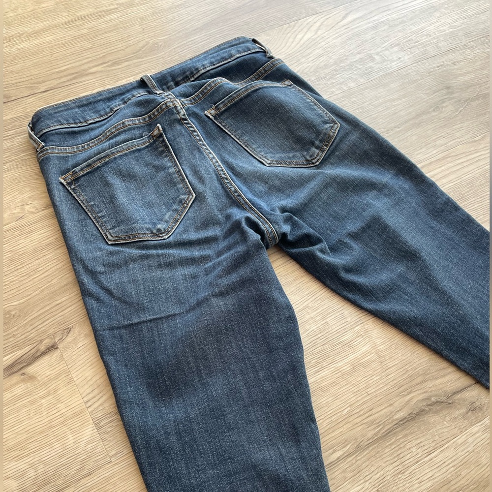 4/$25 | Old Navy | Rockstar Mid Rise Skinny Jeans for Women | Size 2 Long - Picture 6 of 9